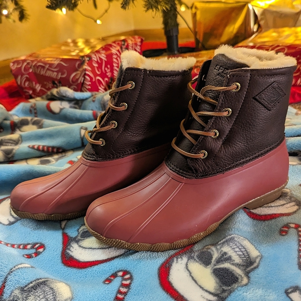 Sperry Women's Saltwater Luxe Snow Boot